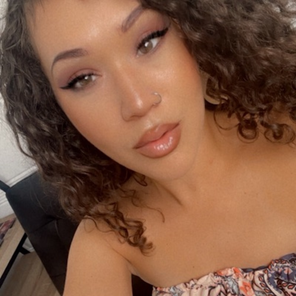 Meet your Posher, Tkeya